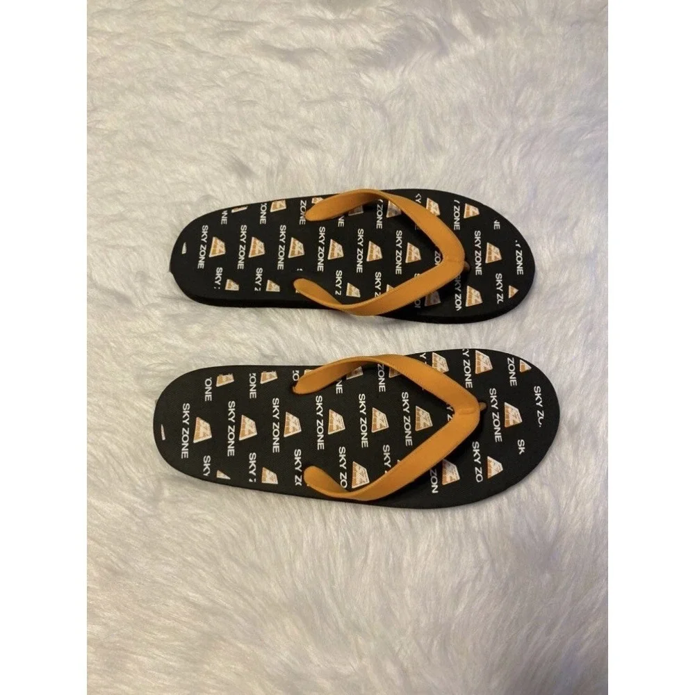 Sky Zone Trampoline Park Flip Flops Mens Size‎ MXXL Black Sandals Shoes